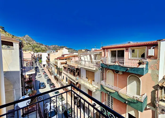 Etnapartment 2 Giardini Naxos